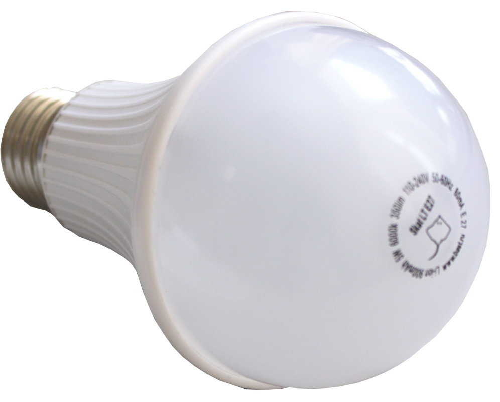 SKAT LED-220 E27 Лампа светодиодная c Li-ion аккумулятором